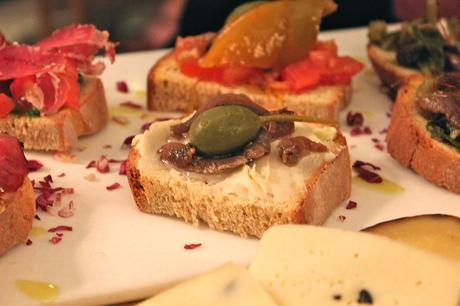 La Cantina delle Streghe a Lecce: colori e sapori della tradizione salentina