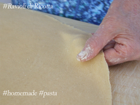 Ricetta Ravioli di ricotta con burro e salvia la sfoglia