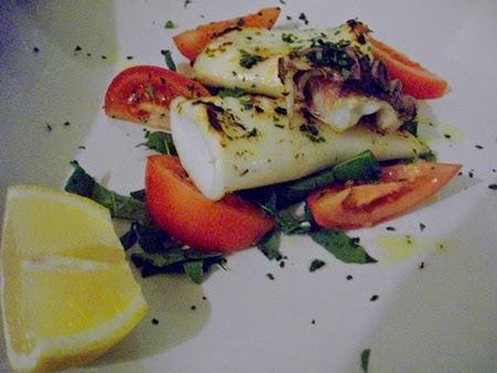 Menu di pesce con vino al ristorante Mamma mia a Torino