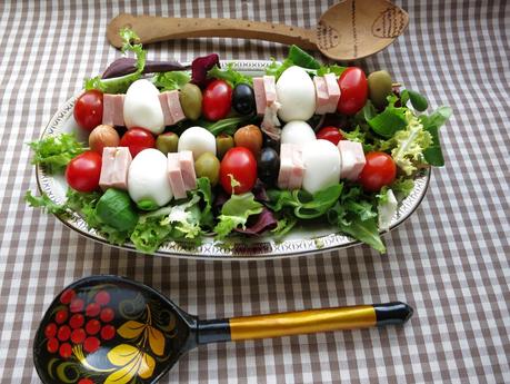 Bambini ..venite a preparare gli Spiedini con le Uova di quaglia e....