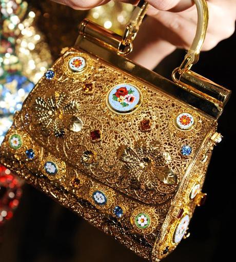 Fall winter trends 2014-15: le mini bags Dolce e Gabbana, fw 14 runway