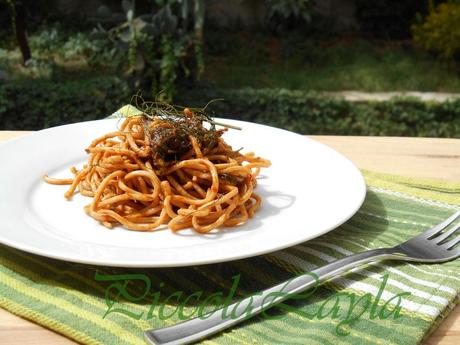 Pasta tumminia con pesto rosso al finocchietto (47)b