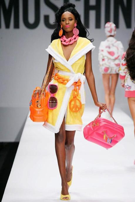 Dal vangelo secondo Moschino: like a Barbie Girl