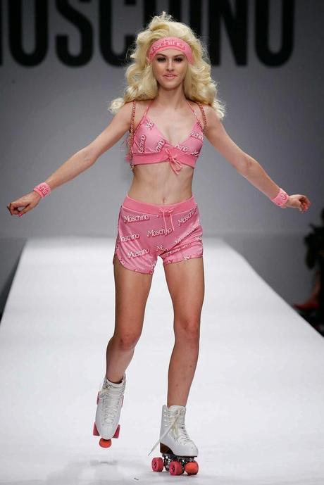 Dal vangelo secondo Moschino: like a Barbie Girl