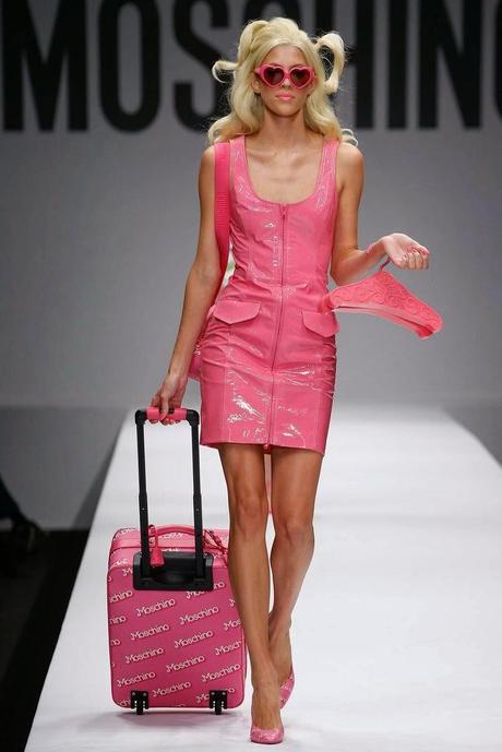 Dal vangelo secondo Moschino: like a Barbie Girl