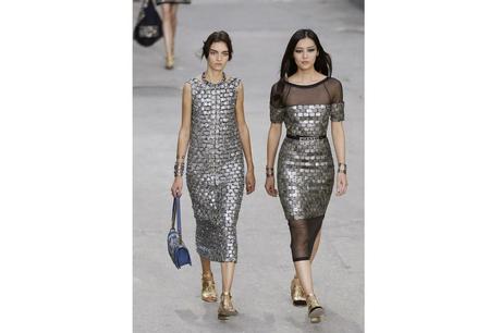 CHANEL COLLEZIONE SS2015 UNA PROTESTA FEMMINISTA