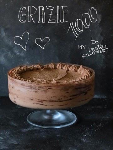 Torta Tiramisù con crema di nocciole e biscotti al cacao