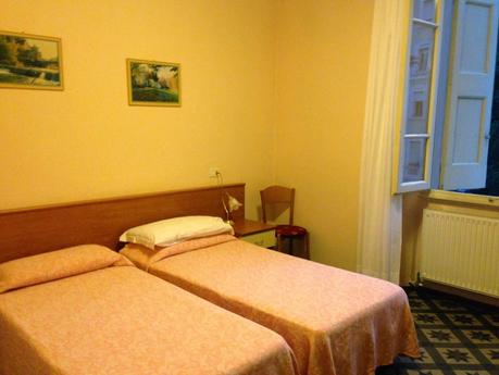 Hotel Roma - Piazza Vittorio Veneto 4 - Porretta Terme (BO)