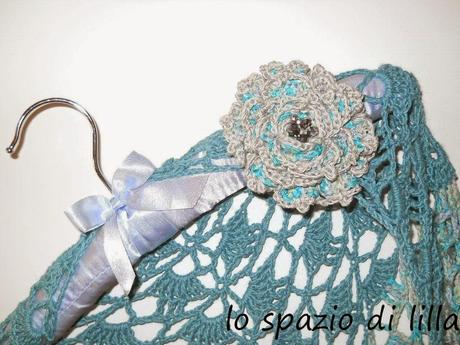 Spilla-Fiore crochet con schema/ Crochet flower brooch pattern