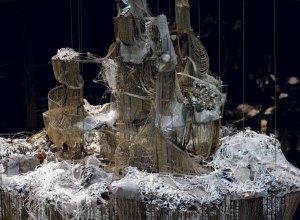 (c) Lee Bul