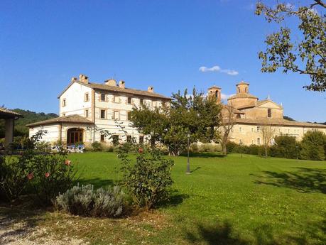 DOVE DORMIRE AD URBANIA: COUNTRY HOUSE PARCO DUCALE