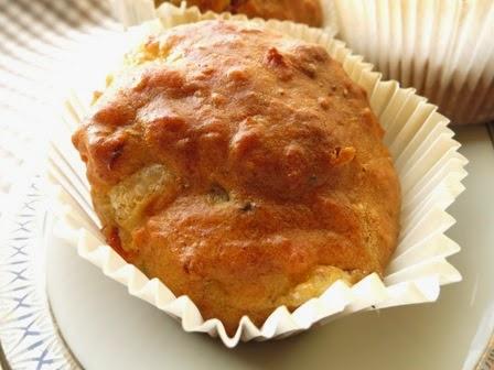 Muffin  profumati all'origano e timo e....