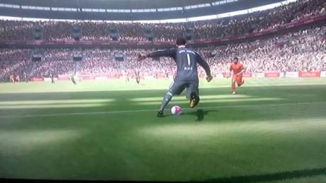 PES 2015 demo 0110 b