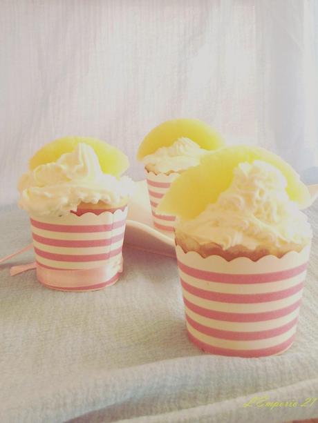 Cupcakes all'ananas e limone e la mia Culodritto