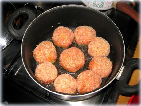 POLPETTE AL SUGO