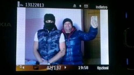 L’occasione fa l’uomo ladro ma… selfie-e1412163273105