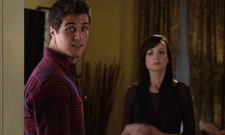 Recensione | Awkward 4×13 “Auld Lang Party”