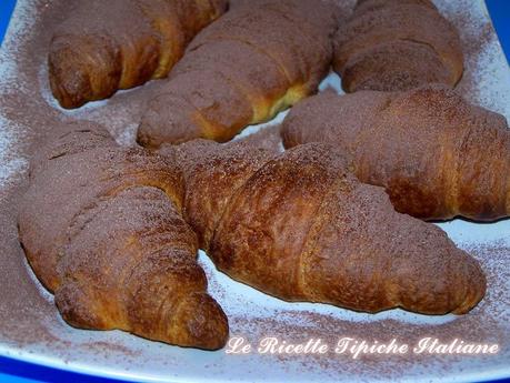 Cornetti con cuore di Nutella