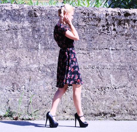 abito floreale Kiabi kiabi outfit fashion bloggers italiane Teresa Morone 