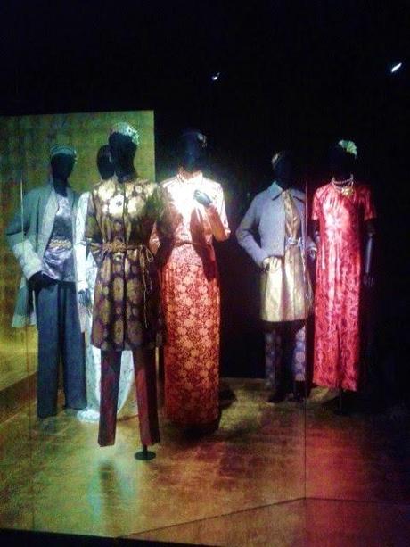 Dries Van Noten Inspirations. Paris.