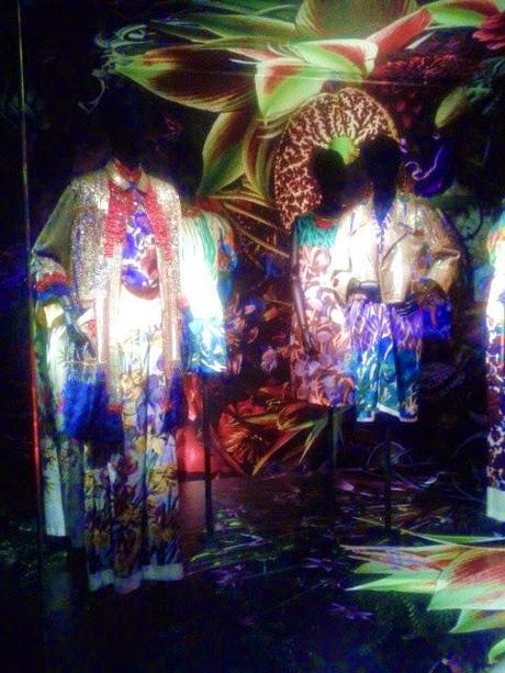 Dries Van Noten Inspirations. Paris.