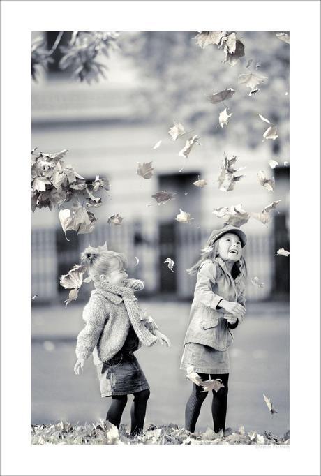 Tag: The Ultimate Autumn Challenge -Le cose preferite dell’autunno play-with-the-leaves