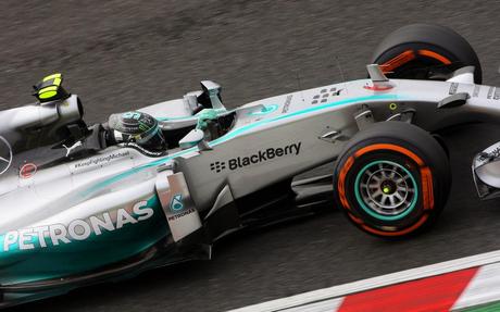 Gp Suzuka Qualifiche : Rosberg in Pole,  Hamilton secondo.