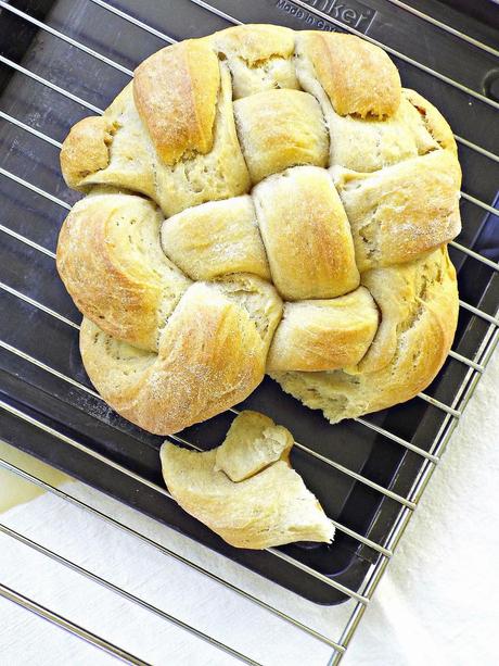 Pane intrecciato alle patate americane