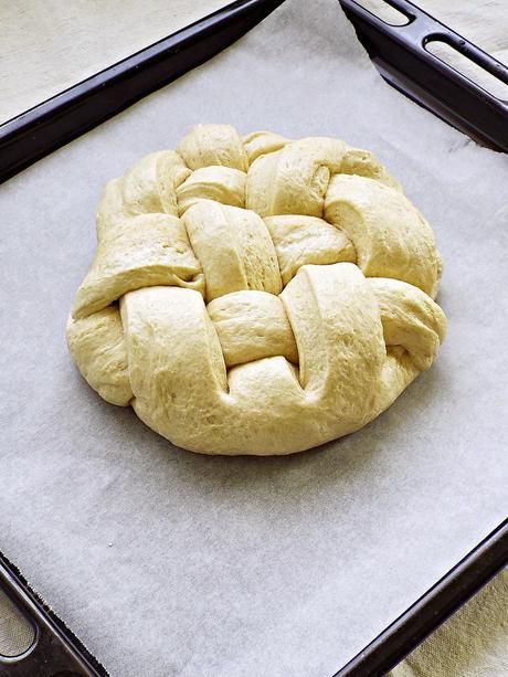 Pane intrecciato alle patate americane