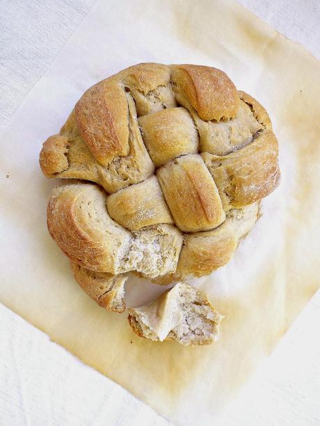 Pane intrecciato alle patate americane