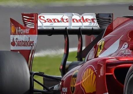 Gp Suzuka: la Ferrari con il doppio pilone al posteriore senza monkey seat