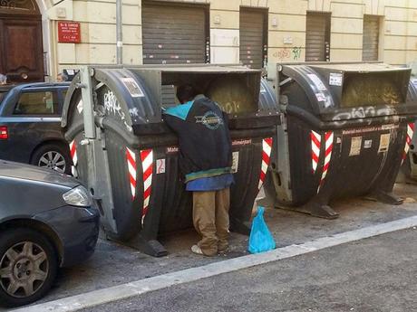 Godenzio è arrivato a Tor Pignattara. Approdo a Roma del clochard cinese più famoso d'Italia