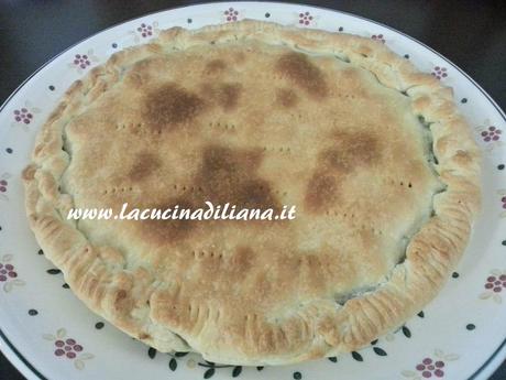 Calzone di cipolle alla barese.