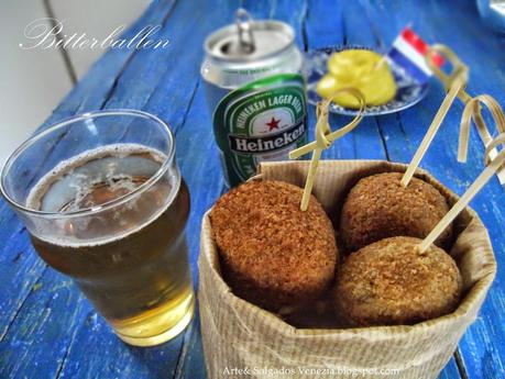 Bitterballen  Crocchette di carne lessa