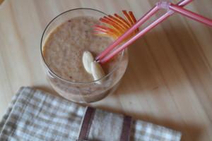 milkshake vegan pesche mandorle crusca