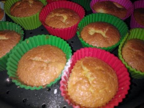 Muffin al limone e pesche