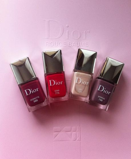 Rouge Dior Baume: l'eleganza deve essere un equilibrio tra semplicità, attenzione, naturalezza e distinzione (Dior).