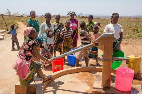 Mozambico 12: Di villaggio in villaggio