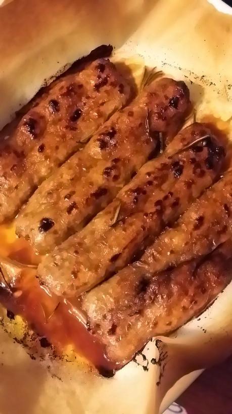 Salsicce di pollo e tacchino glassate alla salsa barbecue