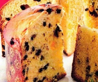 Il panettone di Natale con gocce di cioccolato