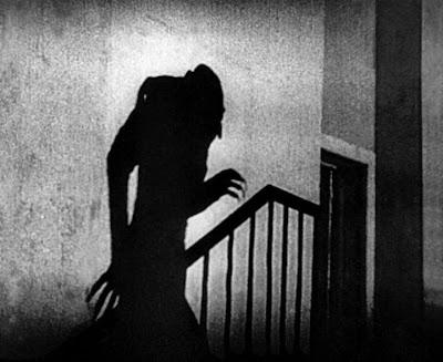 Nosferatu  Inno alla luce capovolta