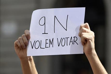 SPAIN-CATALONIA-STUDENTS-DEMO-REFERENDA