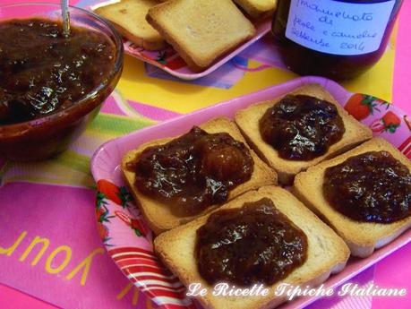 Marmellata di pesche e cannella