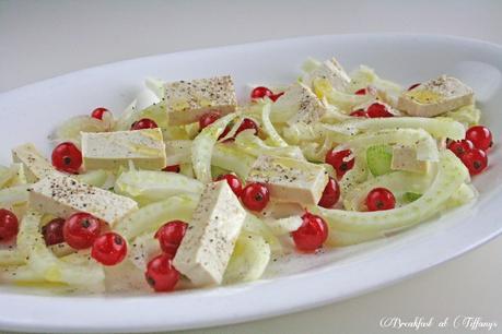 Insalata mista con ribes, tofu e finocchio / Salad with currant, bean curd and fennel
