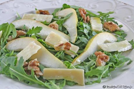 Insalata di rucola noci e pere / Arugula salad with nuts and pears