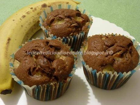 Muffin alla panna con banane e cacao