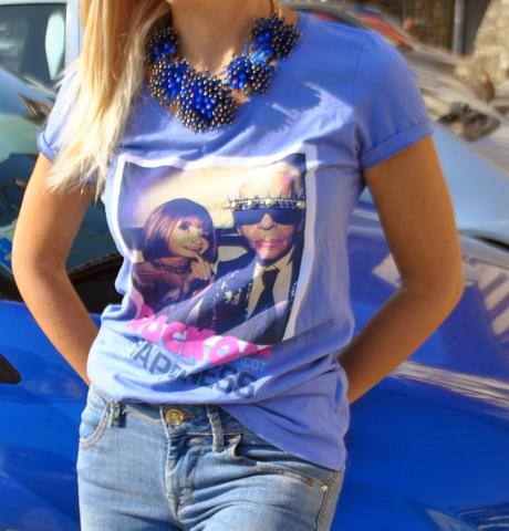 outfit jeans e tacchi abbinamento jeans e tacchi jeans fornarina botton up maglia happiness con karl lagerfeld e anna wintour sandali fornarina bracciale fucsia majique collana blu majique outfit casual outfit ottobre 2014 mariafelicia magno mariafelicia magno fashion blogger colorblock by felym outfit fucsia e blu occhiali da sole excape con lenti a specchio blu fashion blogger bionde fashion blogger italiane bionde 