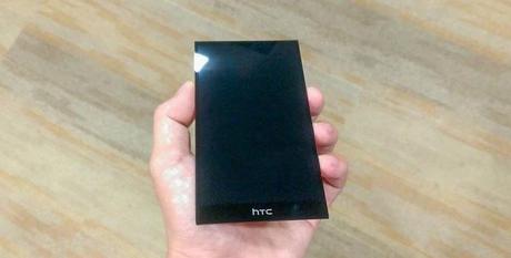 HTC Desire Eye: presunta foto e possibili caratteristiche