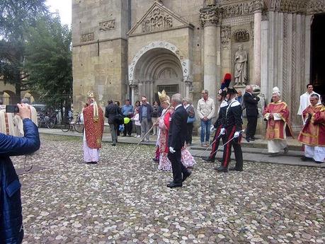 Preti, potere e popolo attorno al Martire