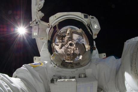 selfie astronauta